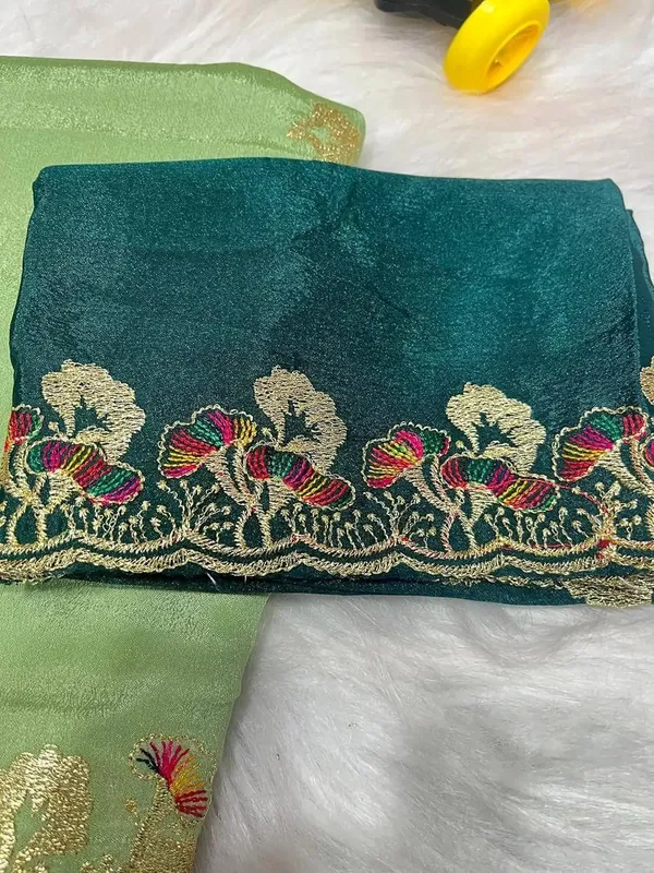 Pista_Star_Georgette_Embellished_Border_Saree_For_Women