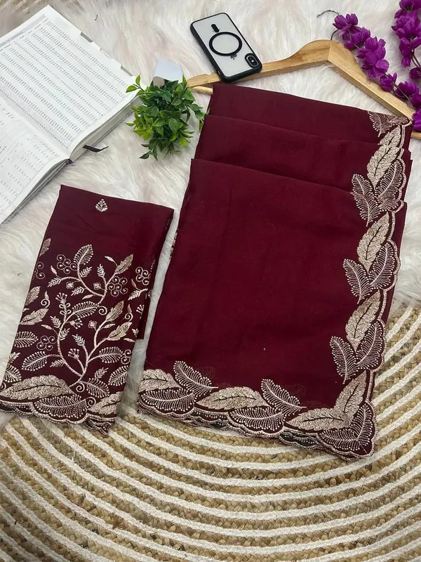 Red_Star_Georgette_Temple_Border_Saree_For_Women