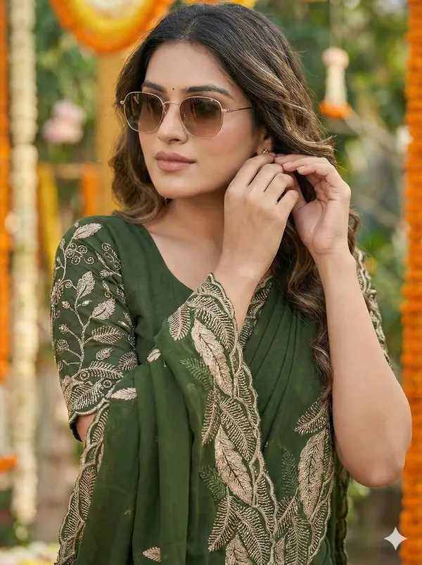 Mehendi_Star_Georgette_Temple_Border_Saree_For_Women