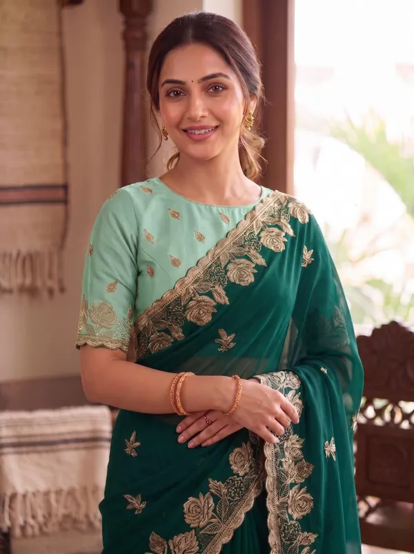 Green_Star_Georgette_Embroidered_Saree_For_Women