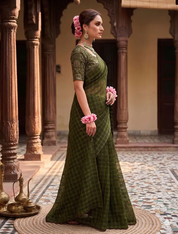 Maroon_Star_Georgette_Checkered_Saree_For_Women