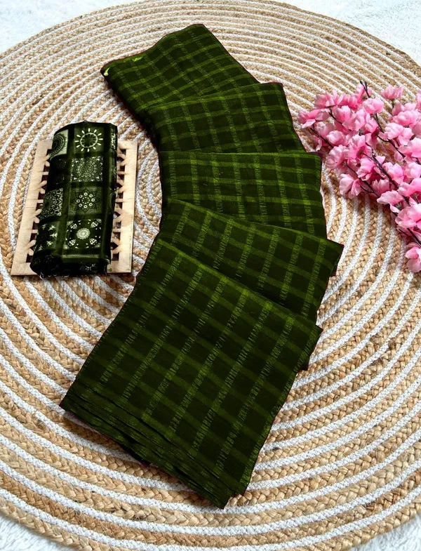 Maroon_Star_Georgette_Checkered_Saree_For_Women