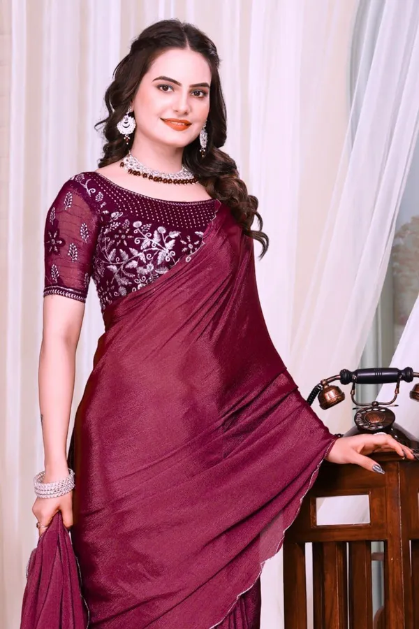 Pink_Star_Georgette_Embroidered_Saree_For_Women