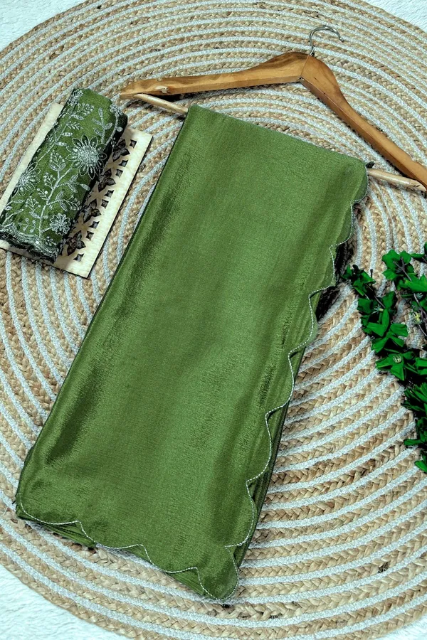 Light_Green_Star_Georgette_Embroidered_Saree_For_Women