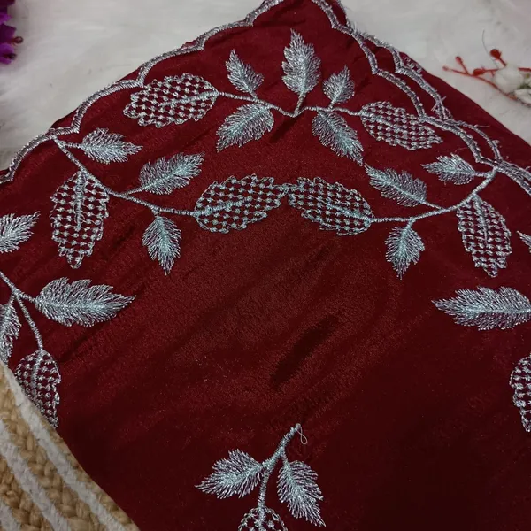 Maroon_Gold_Star_Georgette_Embroidered_Saree_For_Women