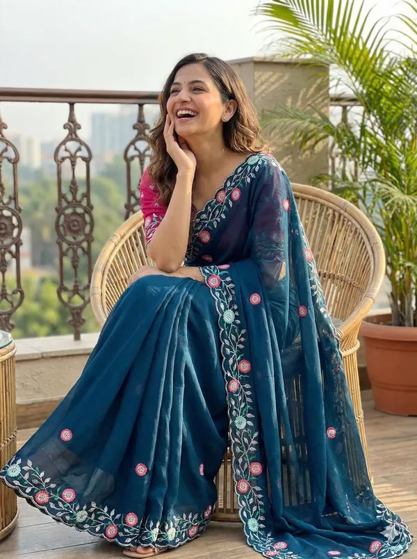 Blue_Star_Georgette_Embroidered_Saree_For_Women