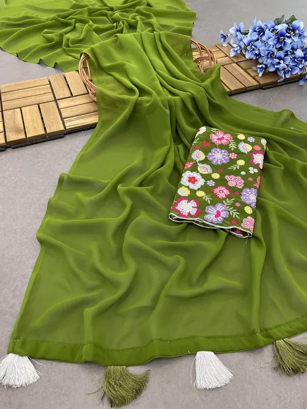 Green_Star_Georgette_Solid_Bollywood_Saree_For_Women