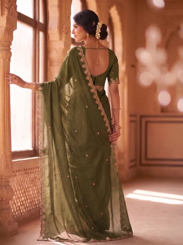 Green_Star_Georgette_Embellished_Saree_For_Women