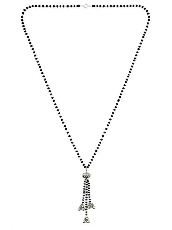 Black_Beaded_Silver_Oxidized_Tassel_Pendant_Mangalsutra_For_Women