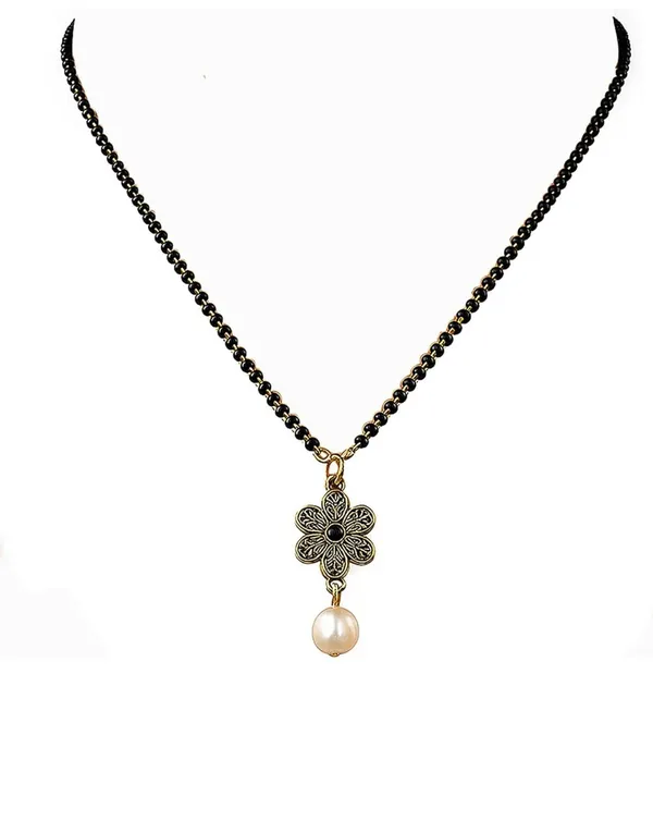 Black_Beaded_Gold_Toned_Floral_Pearl_Pendant_Mangalsutra_For_Women