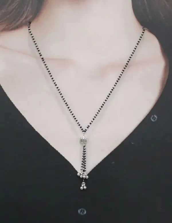 Black_Beaded_Silver_Oxidized_Tassel_Pendant_Mangalsutra_For_Women