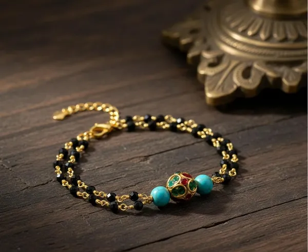 Black_Beaded_Evil_Eye_Bracelet_For_Women_Pack_of_1