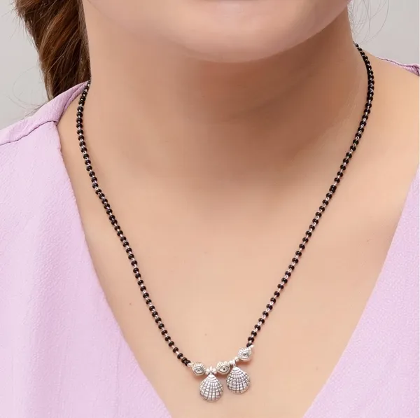 Black_Alloy_Beaded_Butterfly_Pendant_Mangalsutra_For_Women