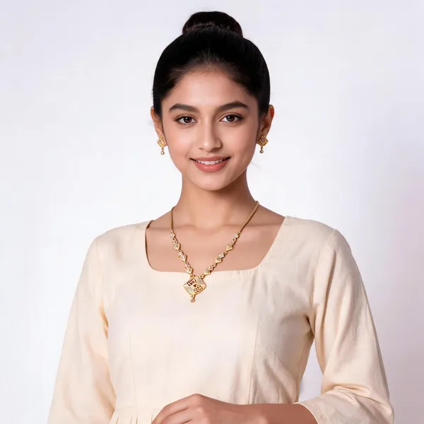 Golden_Stone-Studded_Pendant_Necklace_Set_With_Earrings_For_Women