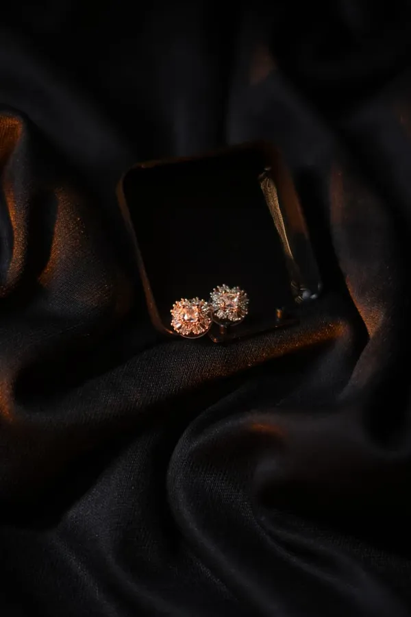 Rose_Gold_Crystal_Cluster_Stud_Earrings_For_Women