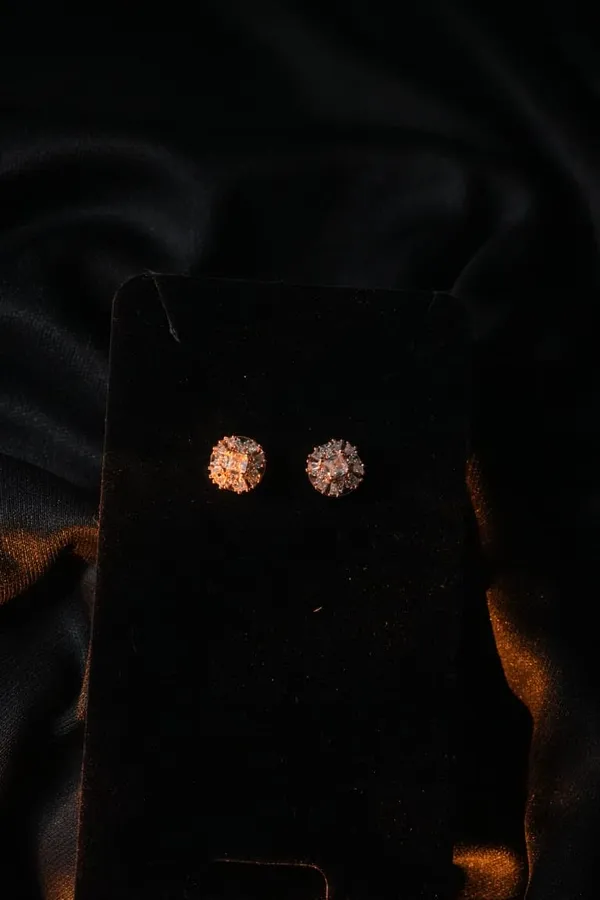 Rose_Gold_Crystal_Cluster_Stud_Earrings_For_Women