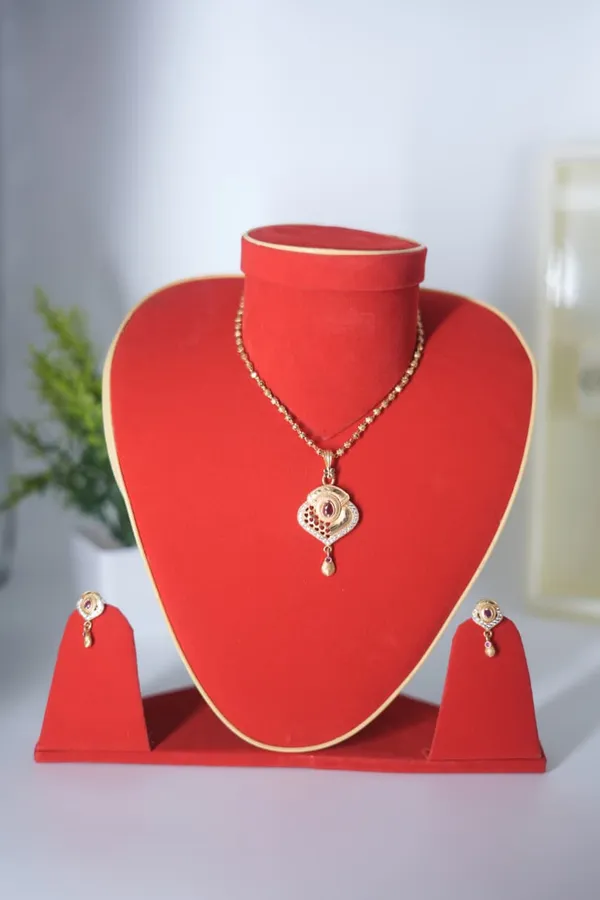 Gold-Toned_Pendant_Necklace_Set_With_Purple_Stones