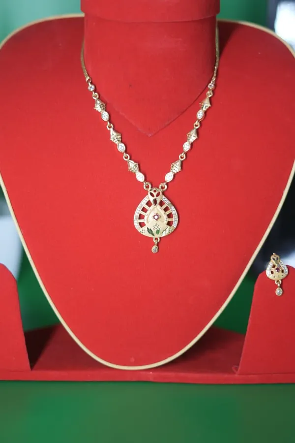 Gold_Tone_Pendant_Necklace_Set_With_Matching_Earrings_For_Women