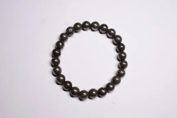 Black_Natural_Stones_Pyrite_Bracelet_For_Crystal_Enthusiasts,_Spiritual_Practitioners,_Home_Decorators