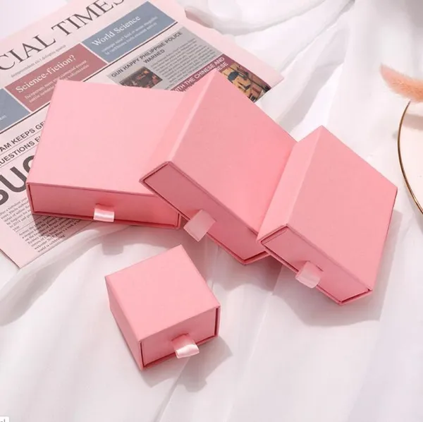Pink_Square_Sliding_Jewelery_Packing_Box
