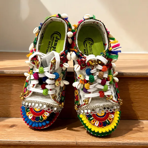 Yellow_Cotton_Traditional_Design_Shoes_For_Women