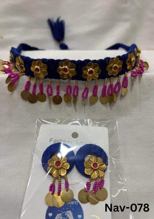 Blue_Cotton_Traditional_Design_Choker_Necklace_For_Women