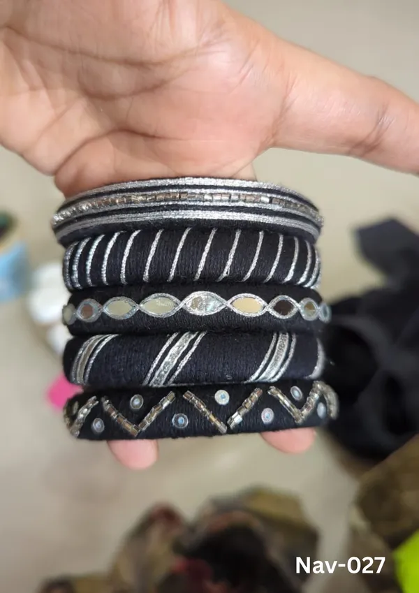 Black_Cotton_Traditional_Design_Bangles_For_Women