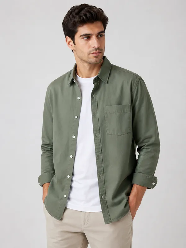 FOXEY_Men_Solid_Casual_Green_Shirt
