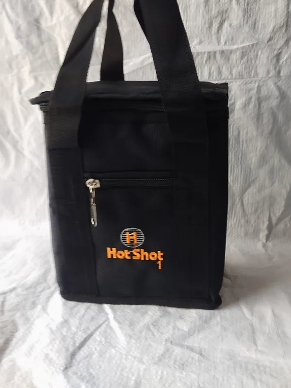 Black_Polyester_Tote_Bag_For_Women