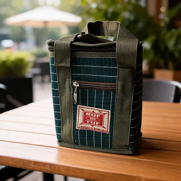 Green_Polyester_Zippered_Tote_Bag_For_Unisex