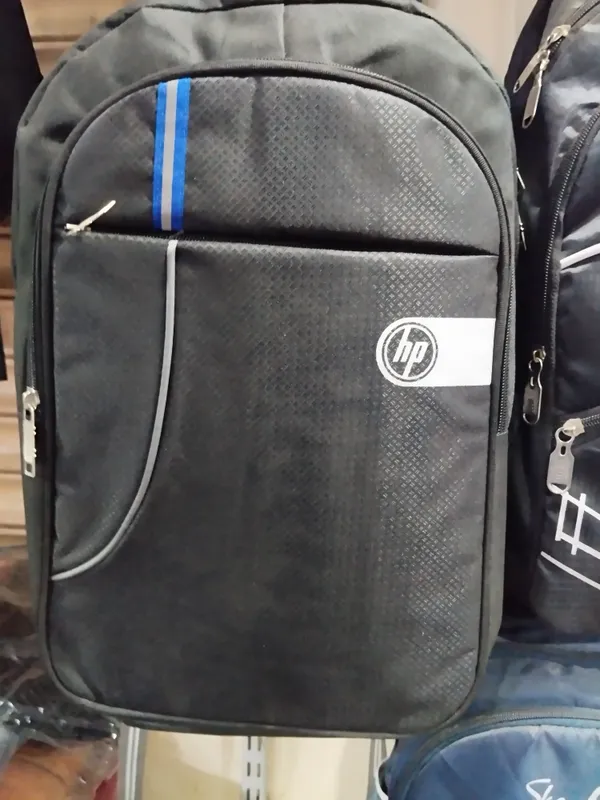 Black_Polyester_Casual_Backpack_For_Students