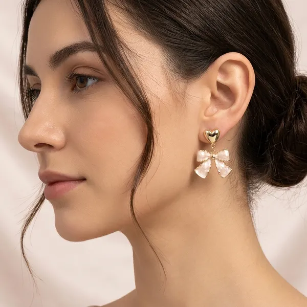 Gold_Heart_Pearl_Bow_Drop_Earrings_For_Women