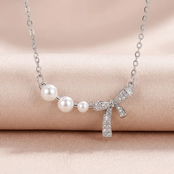 Silver_Pearl_Bow_Pendant_Necklace_For_Women