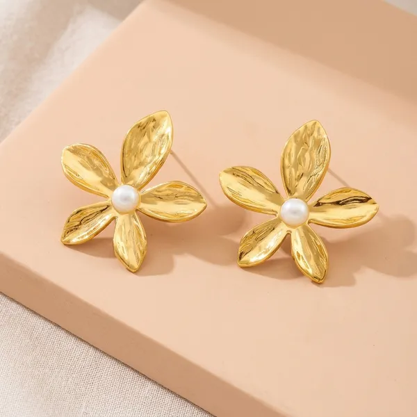 Gold_Toned_Floral_Pearl_Stud_Earrings_For_Women