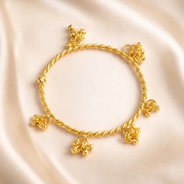 Gold_Twisted_Rope_Charm_Bangle_For_Women