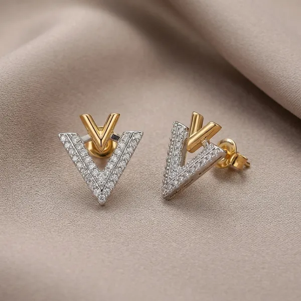 Gold_And_White_V_Shaped_Crystal_Stud_Earrings_For_Women