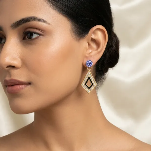 Gold_Toned_Kite_Shape_Crystal_Studded_Drop_Earrings_For_Women