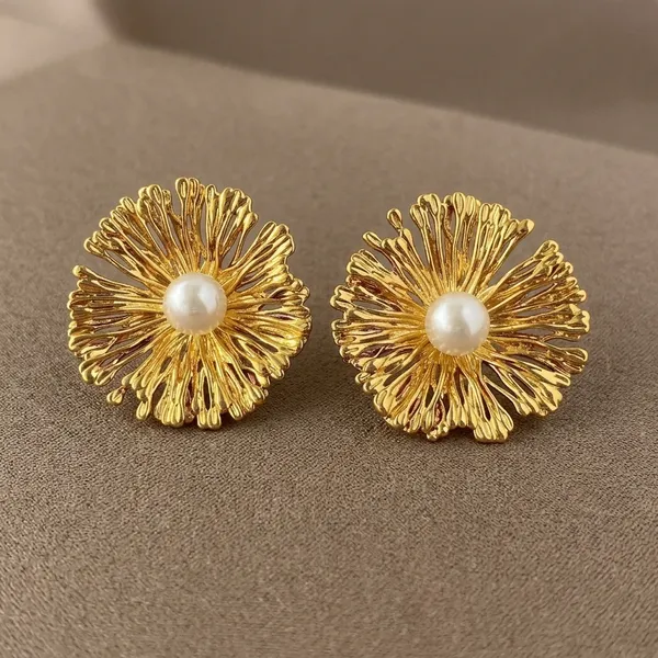 Gold_Toned_Floral_Pearl_Stud_Earrings_For_Women