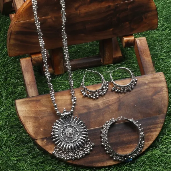 Oxidized_Silver_Tone_Sun_Pendant_Necklace_With_Hoop_Earrings_Set