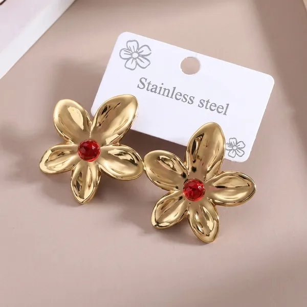 Gold_Stainless_Steel_Floral_Stud_Earrings_For_Women