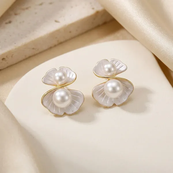 Gold_Toned_Pearl_Floral_Stud_Earrings_For_Women