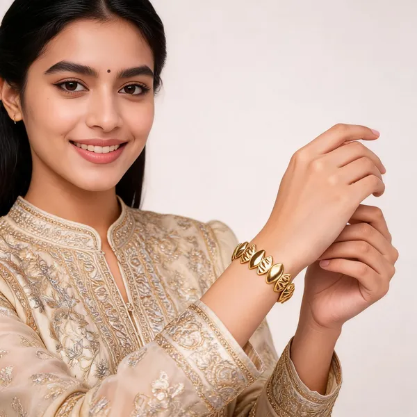 Gold_Textured_Oval_Link_Cuff_Bangle_For_Women