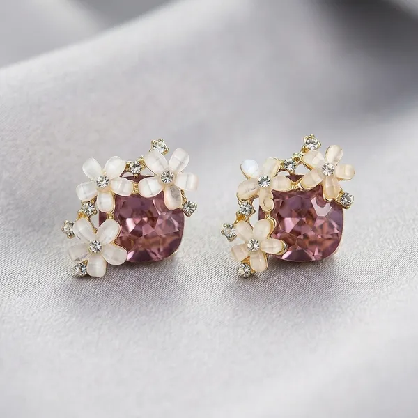 Pink_Floral_Crystal_Stud_Earrings_For_Women
