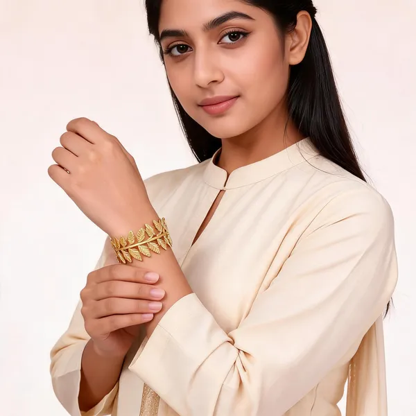 Gold_Leaf_Design_Open_Cuff_Bracelet_For_Women