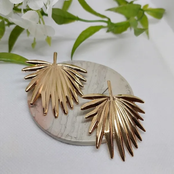 Gold_Toned_Leaf_Design_Statement_Stud_Earrings_For_Women