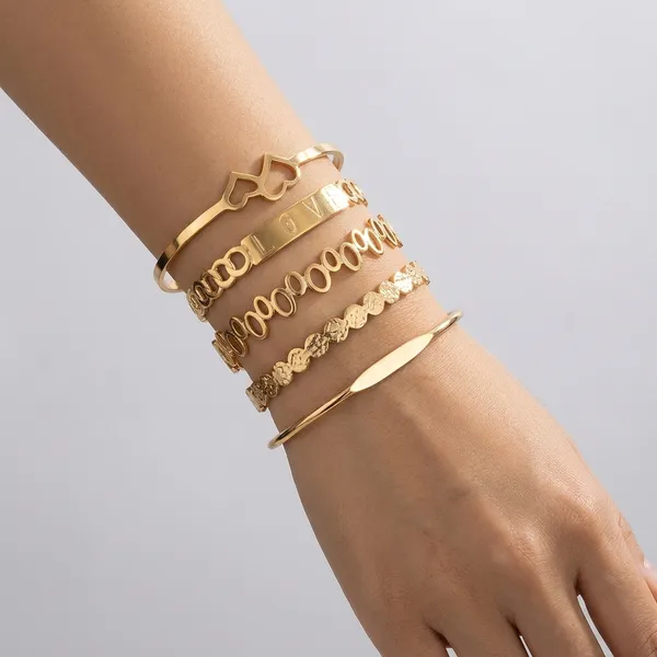 Gold_Plated_Heart_Love_Charm_Layered_Bracelet_Set_For_Women