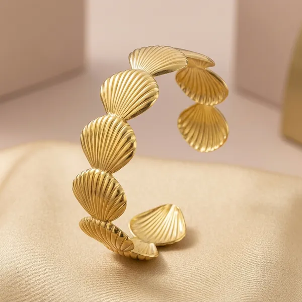 Gold_Toned_Scallop_Shell_Design_Open_Cuff_Bracelet_For_Women