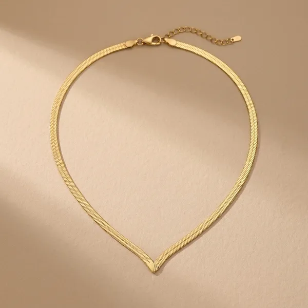 Gold_Toned_Herringbone_Chain_Necklace_For_Women