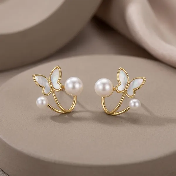Gold_Butterfly_Pearl_Stud_Earrings_For_Women