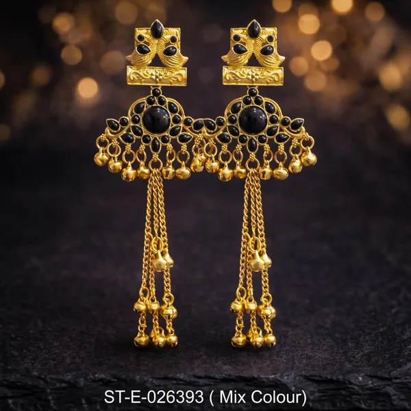 Gold_Toned_Black_Stone_Studded_Jhumka_Earrings_With_Tassels_For_Women